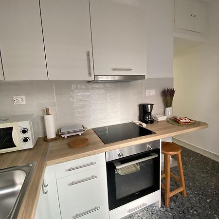 Nadia'S Apartment , Ateny Zewnętrze zdjęcie